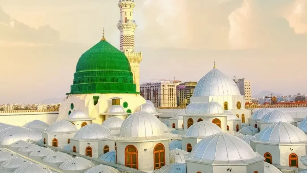 Cultural Heritage in Tourism Saudi: Mosques, Museums, and Markets